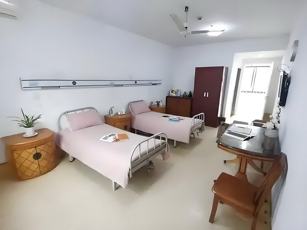 妃你不可:霸道王爷无良妃